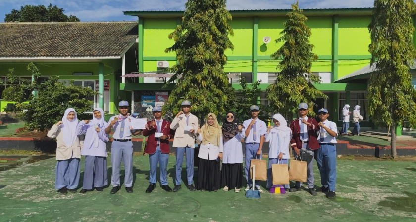 Raih Prestasi, Teladani Nabi: Penghargaan Maulid di Man 2 Bandar Lampung