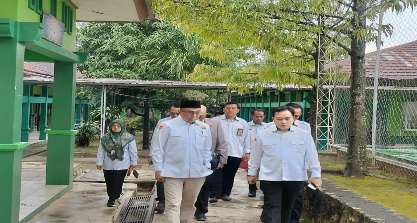 Kakanwil Kemenag Lampung Monitoring Pelaksanaan Ujian Madrasah di MAN 2 Bandar Lampung