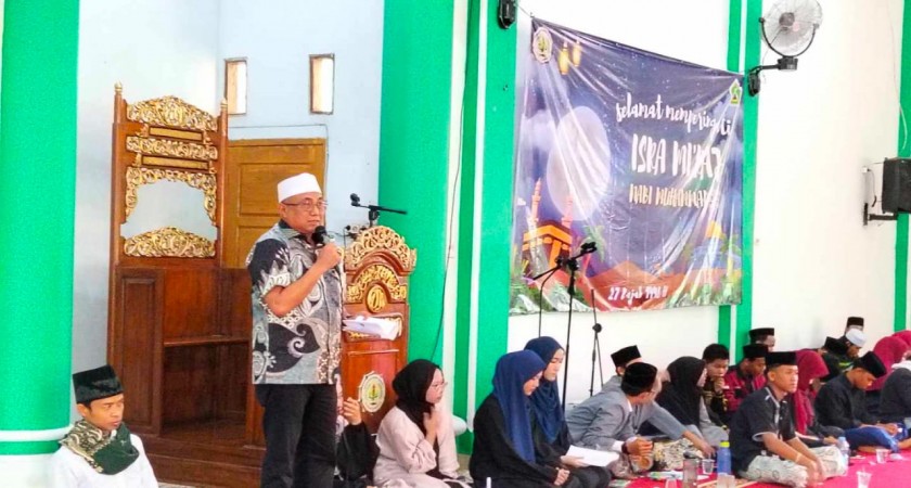 Peringatan Isra Mi'raj 1446 H di MAN 2 Bandar Lampung: Menjaga Konsistensi dalam Ibadah