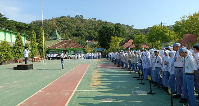 MAN 2 Bandar Lampung Gelar Upacara Sumpah Pemuda