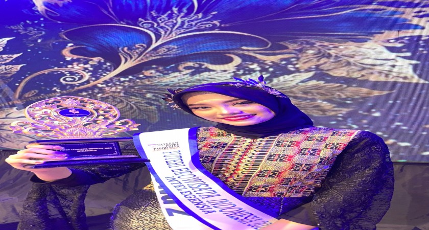 Tourien : Siswa MAN 2 Bandar Lampung Juarai Putri Intelegensia pada Ajang Putri Ekowisata di Bali